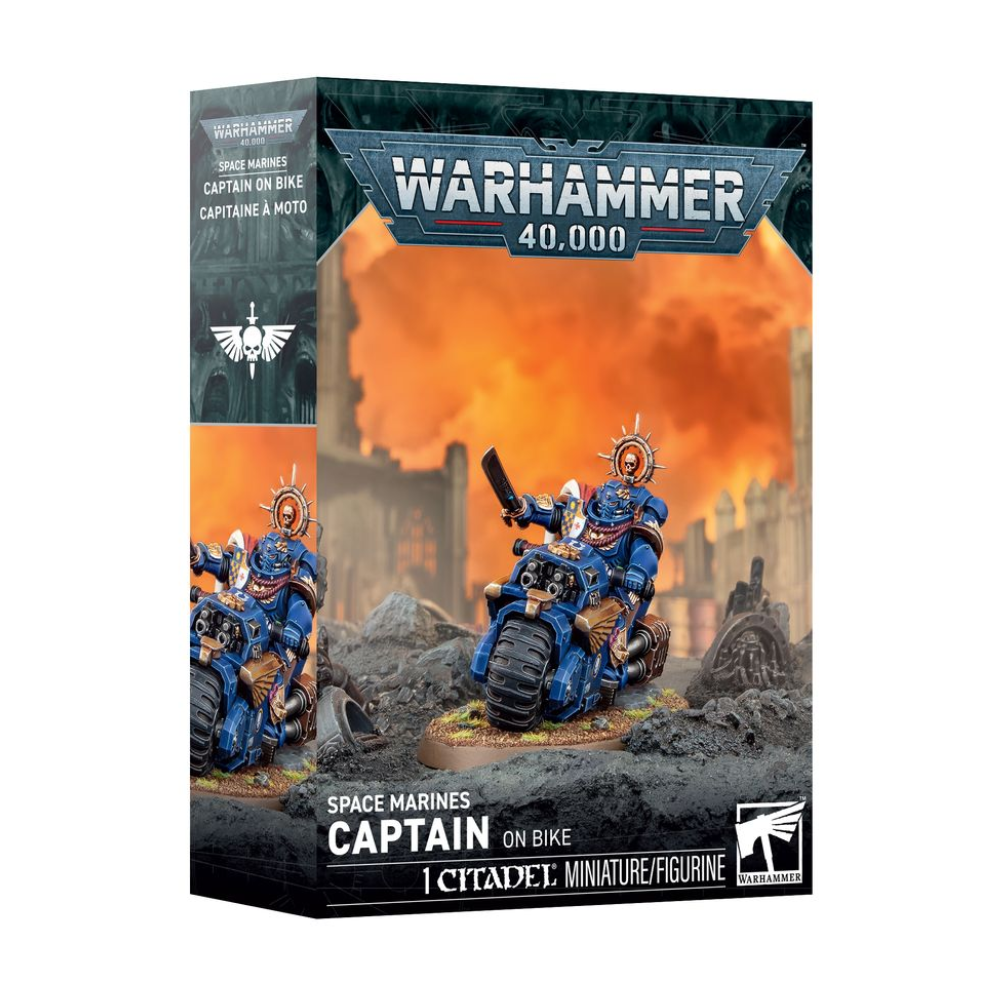 Warhammer 40,000: Space Marines Captain on Bike
